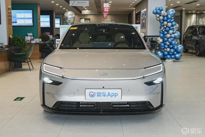 店 配华为鸿蒙座舱将于明年3月上市冰球突破豪华版广汽丰田铂智7实车到(图4)