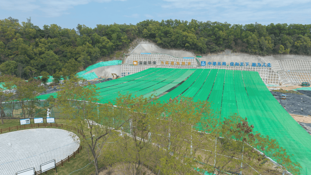 大垃圾填埋场治理启动！冰球突破全国开挖体量最(图10)